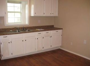 6011 Meandering Rd, Fort Worth, TX 76114