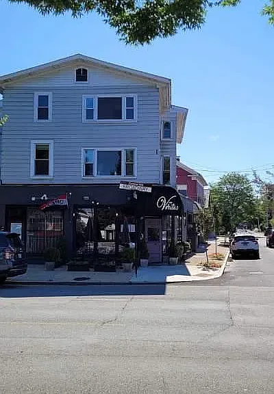 482 Broadway St #2 — Photo 12