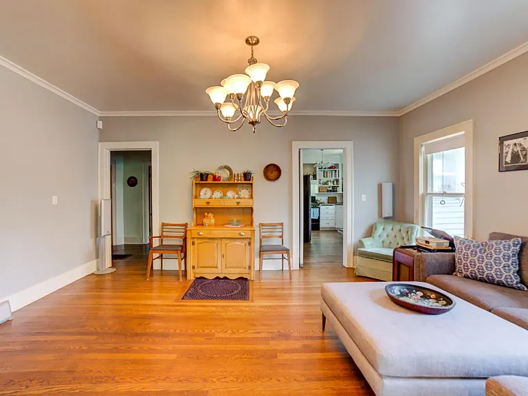 368 S Zunis Ave — Photo 6