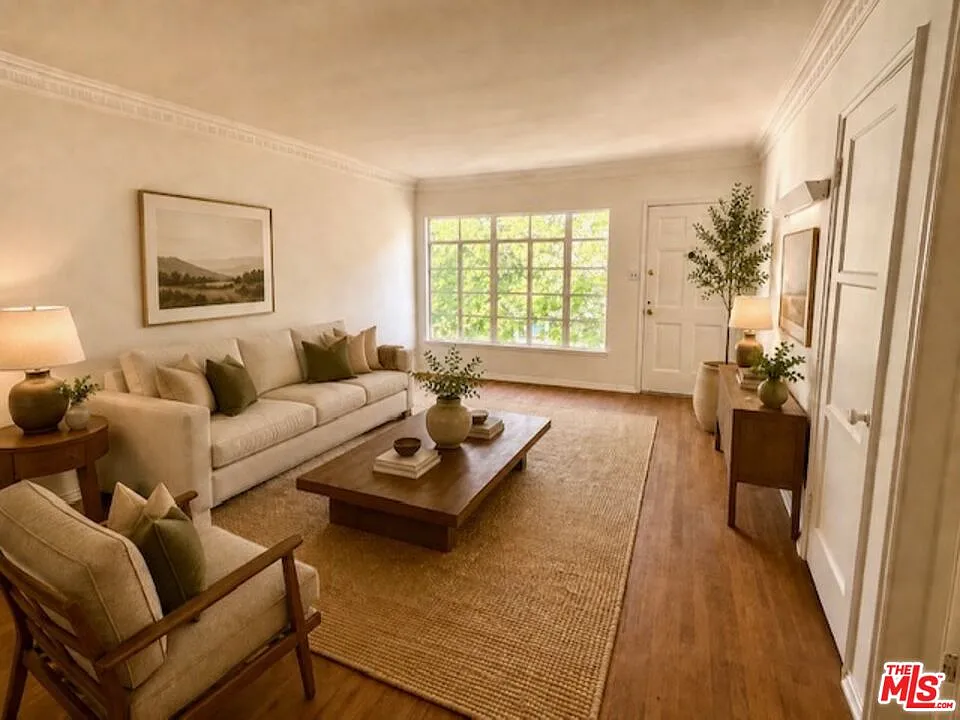 1 bed, 1.0 bath, 1050 sqft, $3,995 — Photo 3