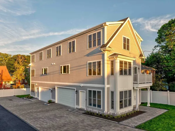 5 Vassall St #5, Quincy, MA 02170