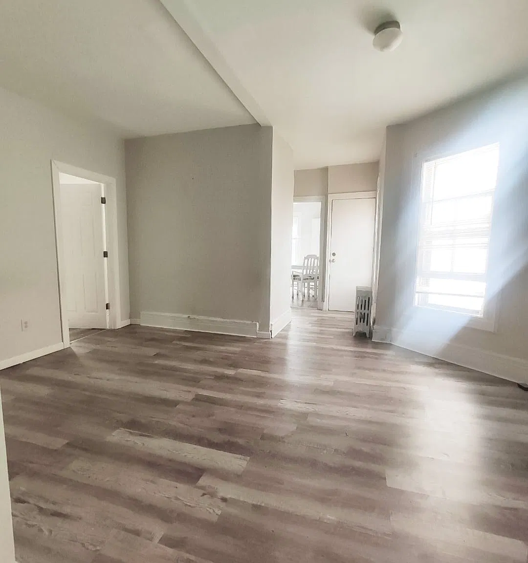 5 bed, $2,700 — Photo 3