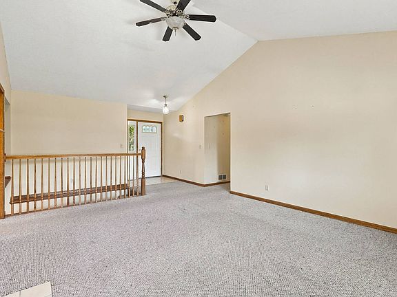 5th image of 4068 4th St #A