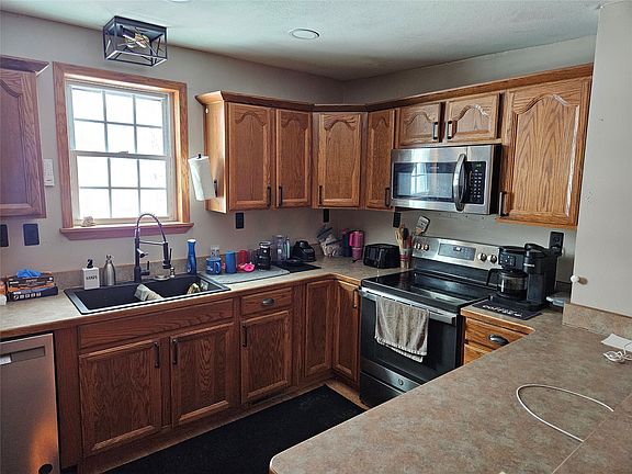 4th image of 21798 Star Rte #27