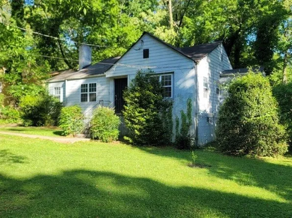 1316 Lockhaven Cir SW, Atlanta, GA 30311