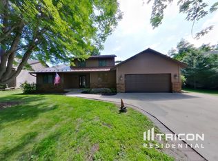 13419 Marigold St NW, Andover, MN 55304