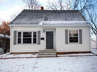 213 Rosebud Ave, Waterloo, IA 50701