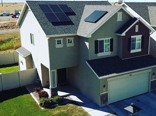 821 N Skipton Dr, North Salt Lake, UT 84054
