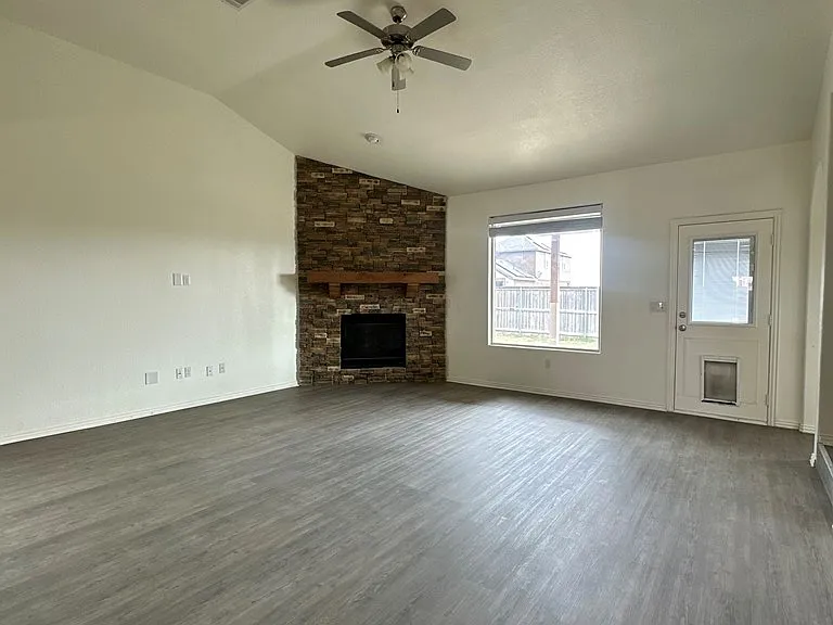 6944 King Ranch Rd — Photo 6
