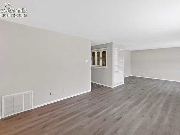 4th image of 3631 Lehigh St