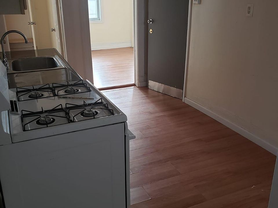 2nd image of 2401 Central Ave APT 6