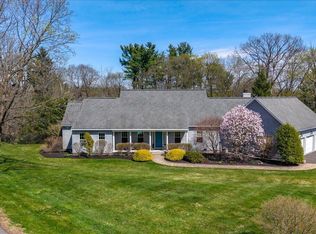 102 Woods Lane, Menands, NY 12204