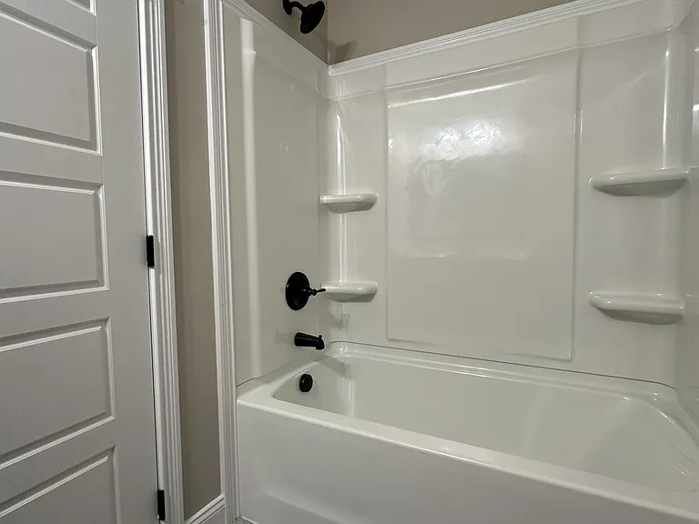 772 Lillian Grace Dr — Photo 11