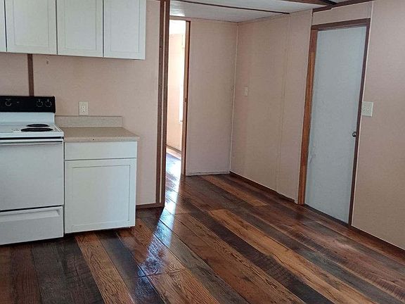 3rd image of 1720 NW 38th Ave Lot 101