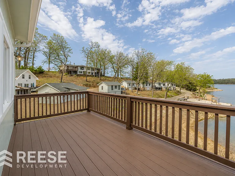 Thornsberry Beach Rd — Photo 17