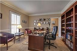 5th image of 538 Council Bluff Pkwy