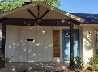 3825 Eugene Ct N, Irving, TX 75062