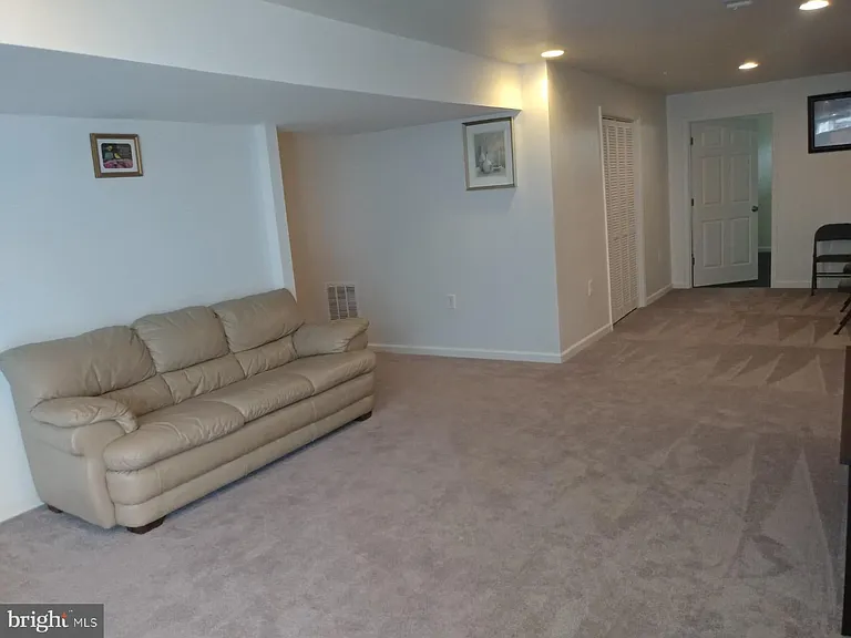 6306 Johensu Dr — Photo 7
