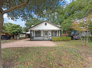 1209 Park St N, Kerrville, TX 78028