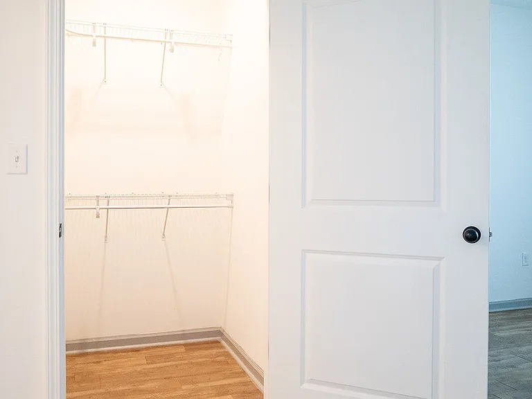 524 Elm St — Photo 15
