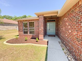5609 Price Plantation Rd, Baker, FL 32531