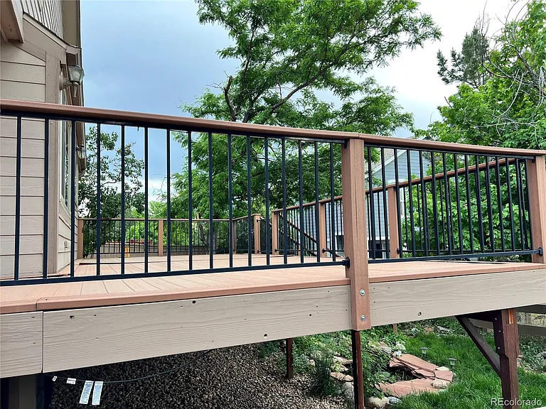 9881 Spring Hill Pl — Photo 15