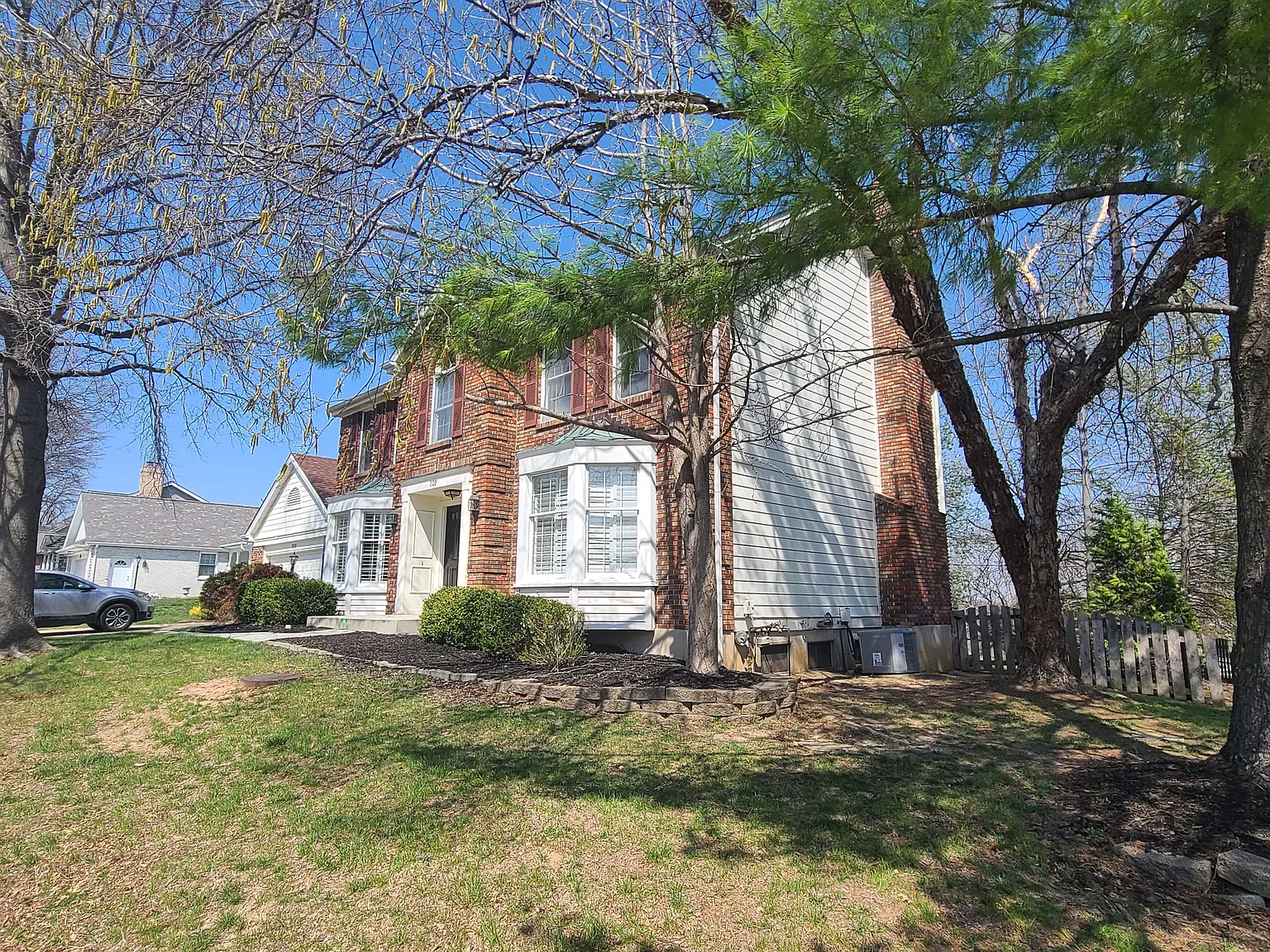 4 bed, 2428 sqft, $3,150 — Photo 4