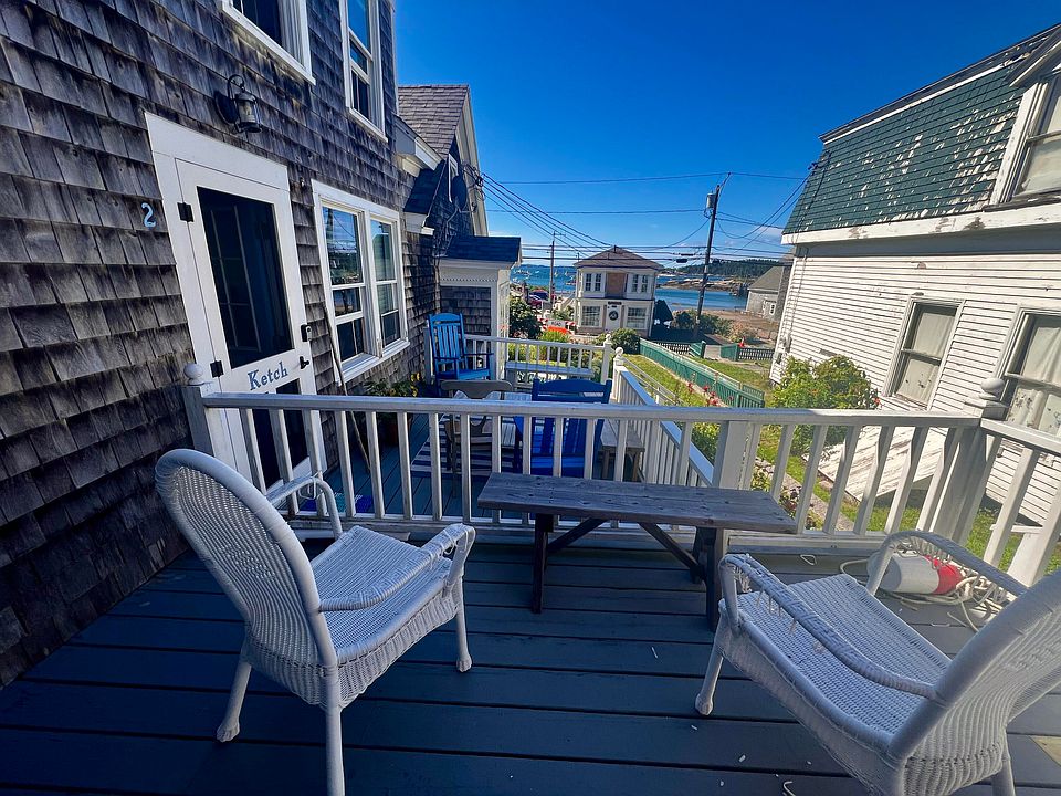 60 Main Street #1, Stonington, ME 04681 | MLS #1630999 | Zillow