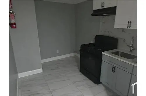 106 Lawrence St #1 Photo 1 106 Lawrence St #1 Photo 1