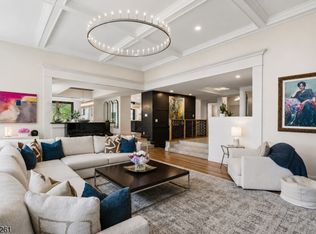 101 Peachcroft Dr, Bernardsville Boro, NJ 07924