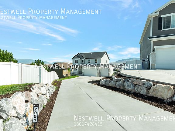 2nd image of 2051 N Wallflower Cir