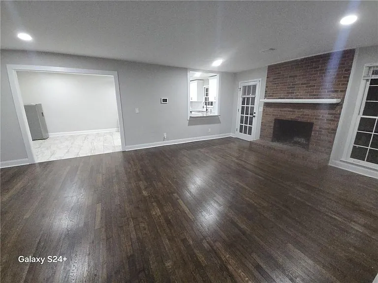 1670 Christian Cir — Photo 37