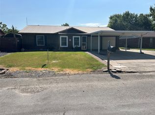 2408 Sarah Ln, Muskogee, OK 74403