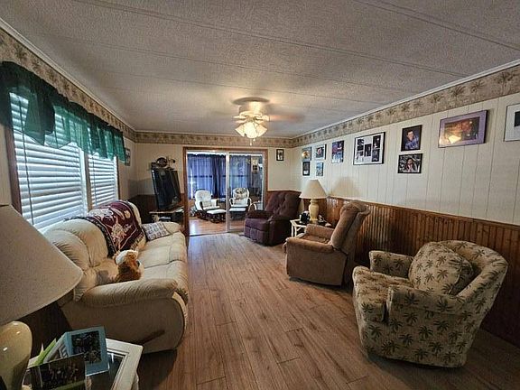 5th image of 1301 Polk City Rd #134