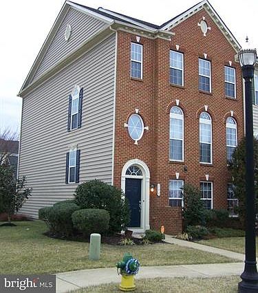 1st image of 511 Equinox Dr