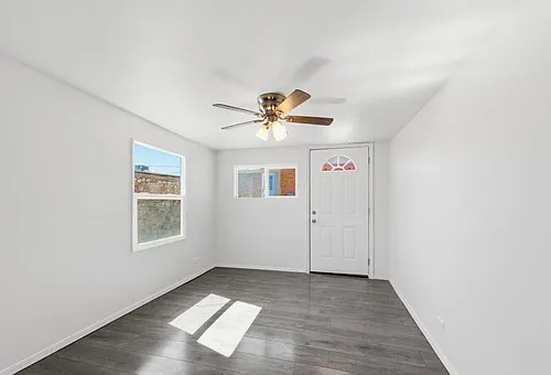 816 N Estrella St Photo 1