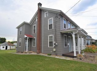 351 E Derry Rd, Hershey, PA 17033