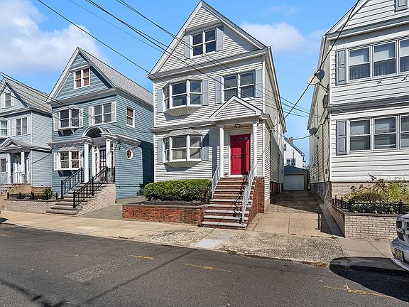 2nd image of 163 W 8th St