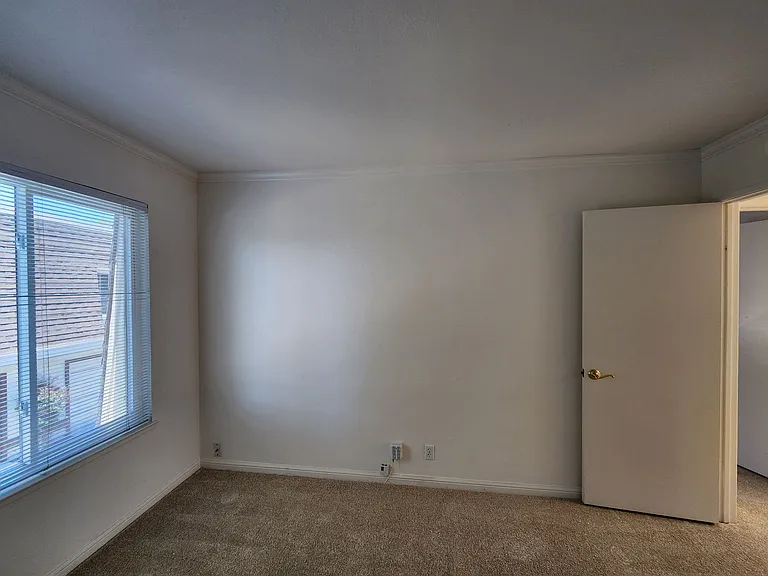 1465 Kentfield Ave — Photo 18