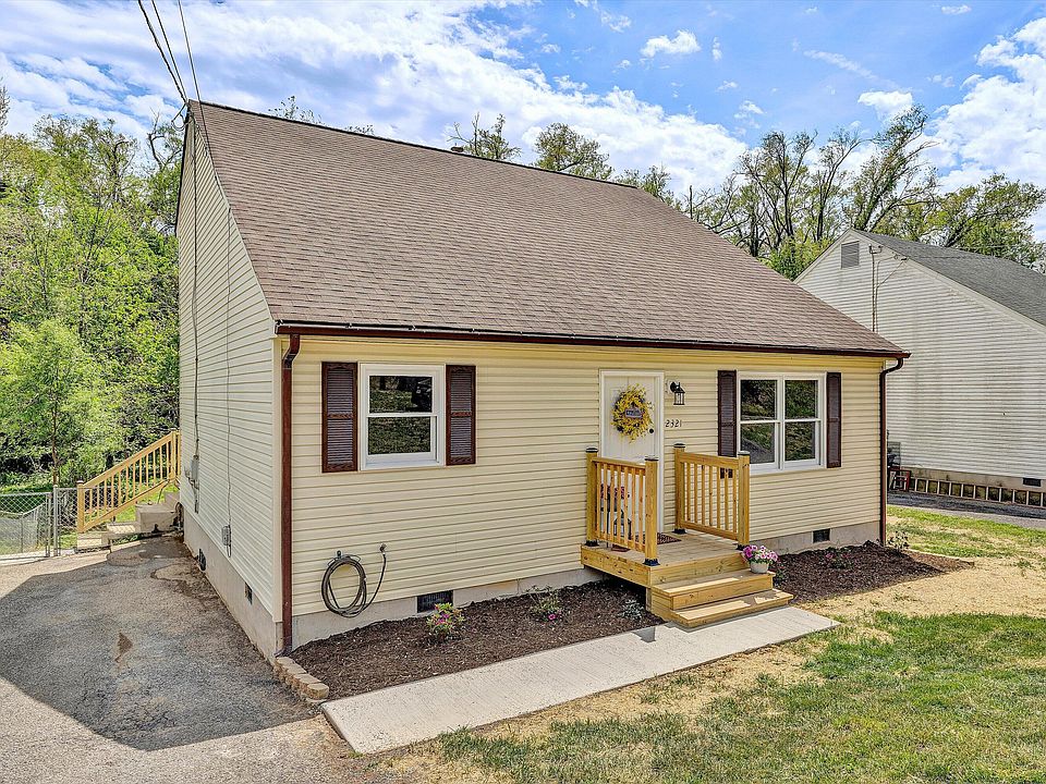 1st image of 2321 Dunkirk Ave NE