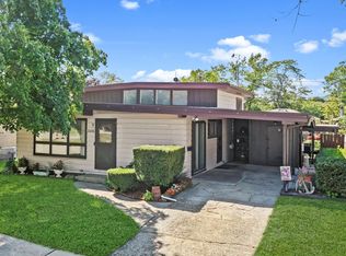 3216 Emerald Ave, Steger, IL 60475