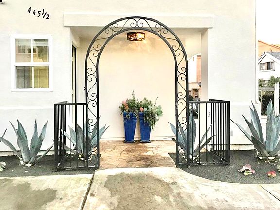 3rd image of 445 1/2 Begonia Ave