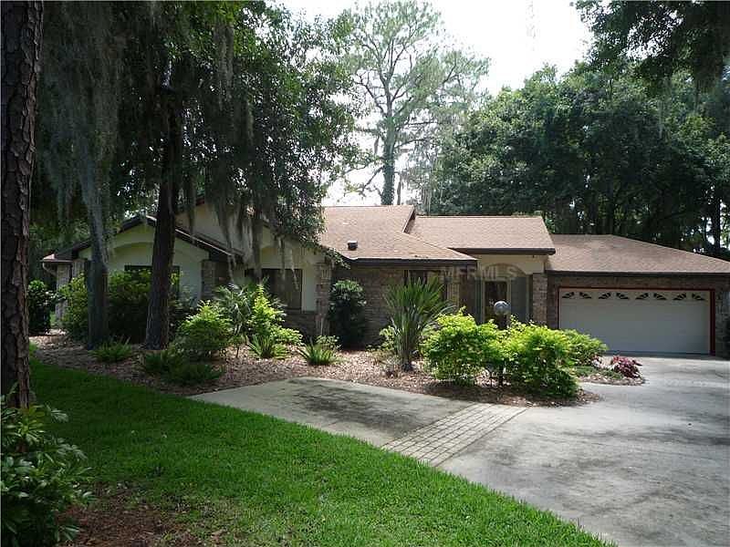 1st image of 104 Cedar Way