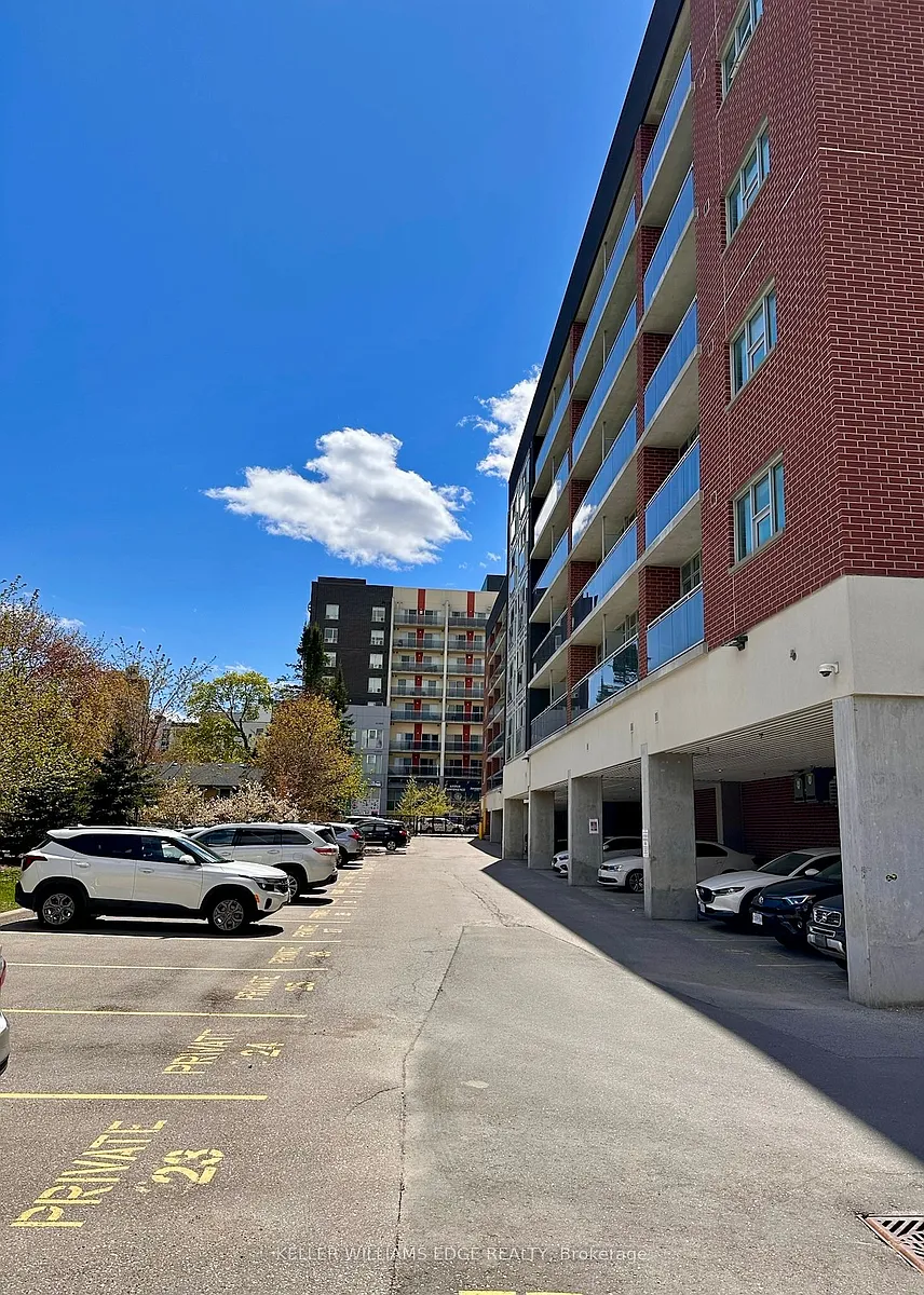 Building Photo - 308 Lester St #307