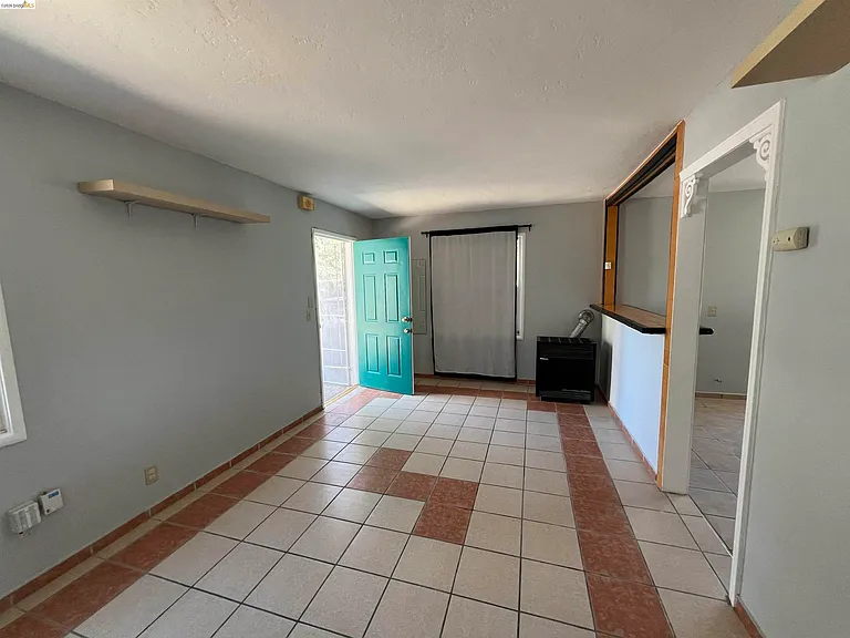 6293 Vallejo St — Photo 6