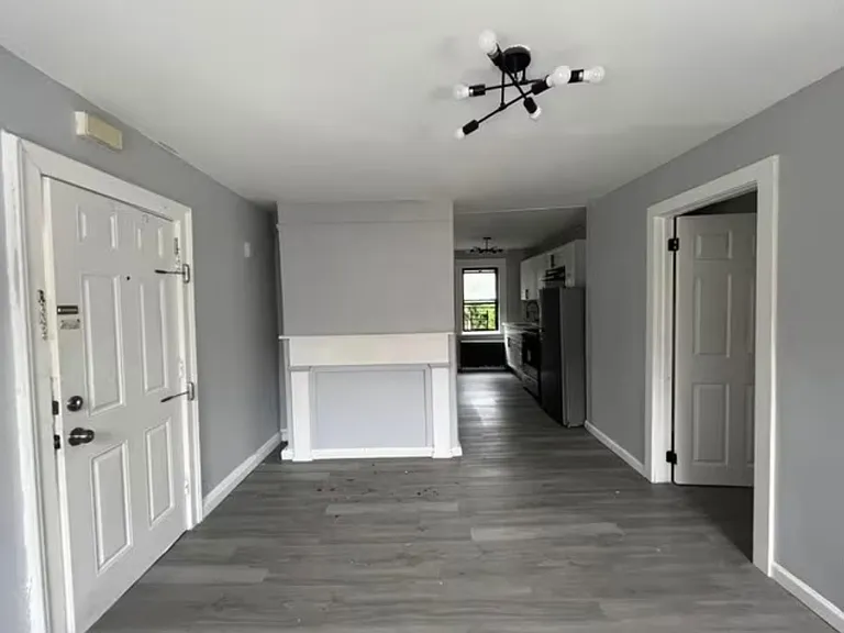 595 Ocean Ave — Photo 1