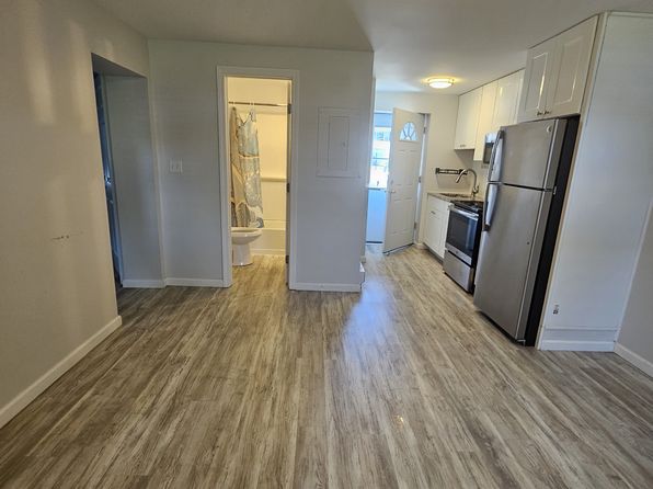 131 Cosey Beach Ave #4A