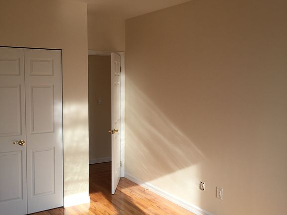 2nd image of 25 W. Broadway #215
