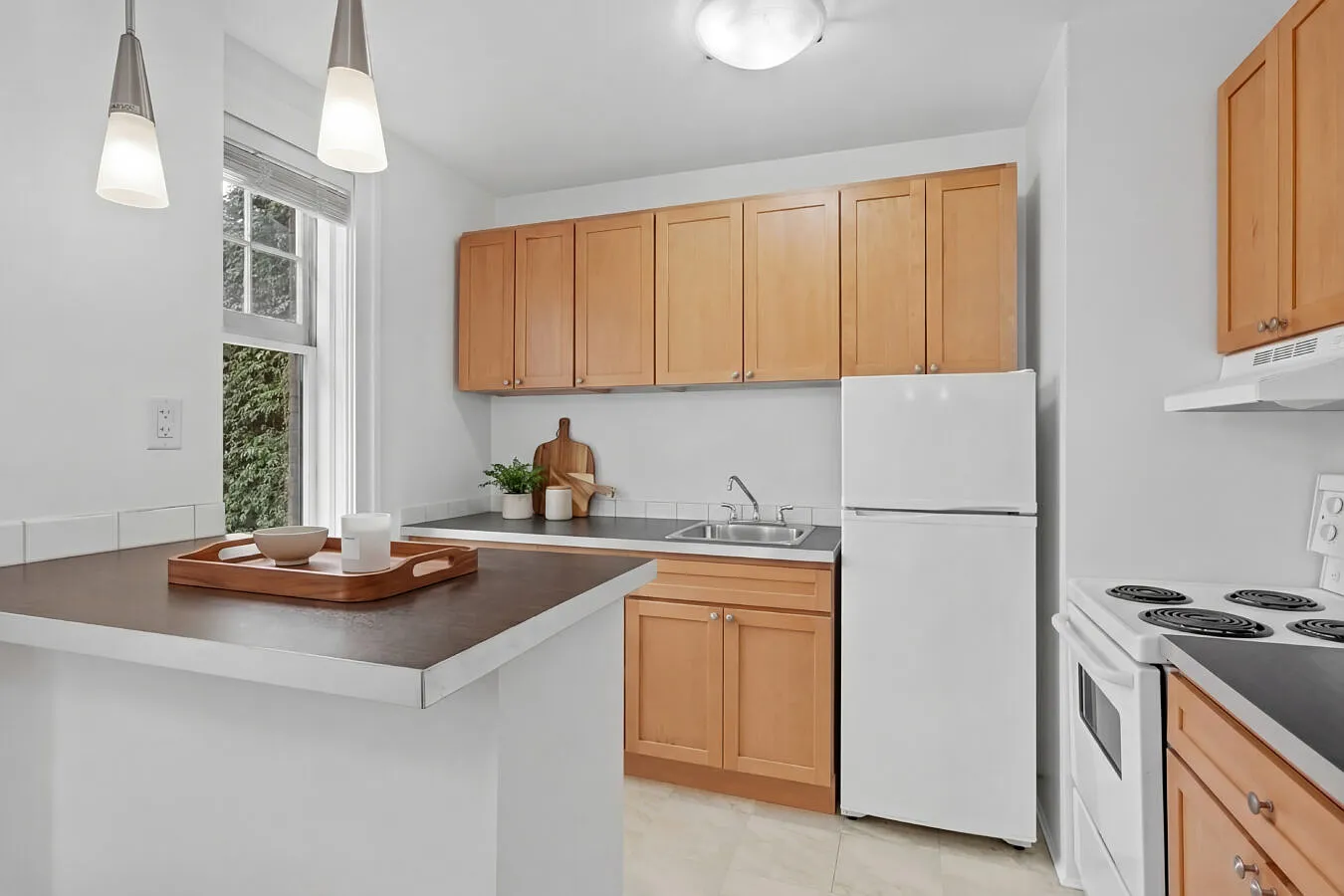 Vallejo Court Apartments — Photo 4