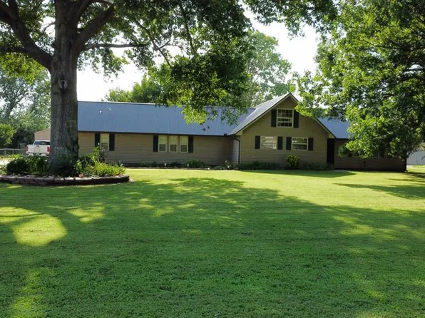 109 Randall Rd, Blytheville, AR 72315